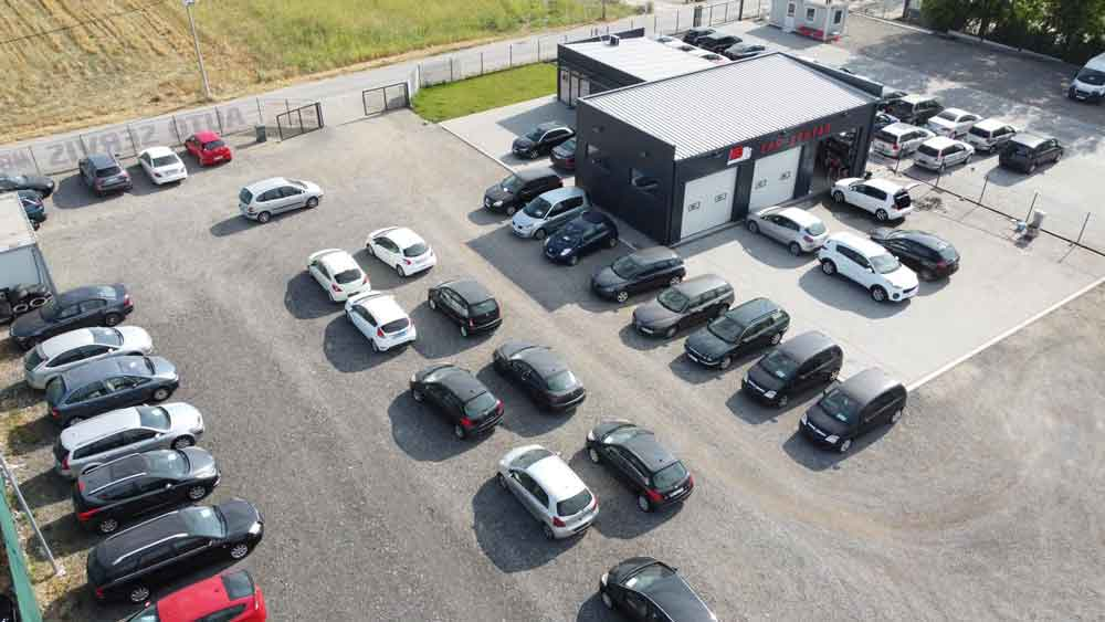 privatni parking kod aerodroma