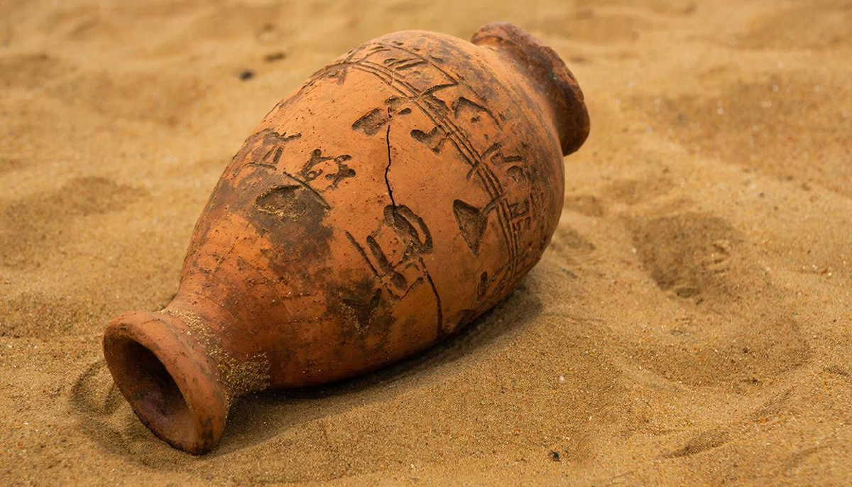 Истоки маркировки: глиняные таблички и амфоры служили первыми этикетками в древнем мире