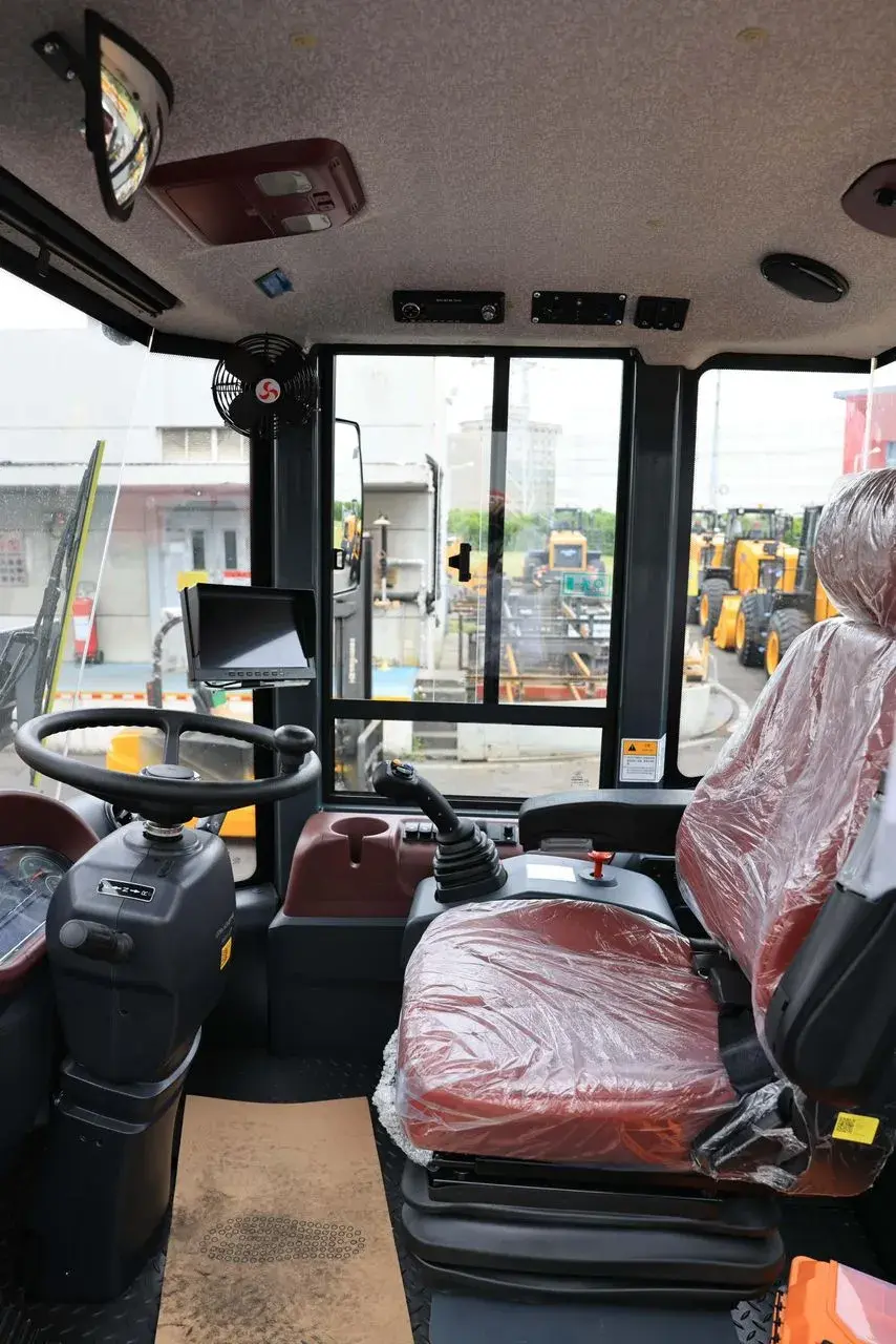 Фронтальный погрузчик LONKING LG 876G