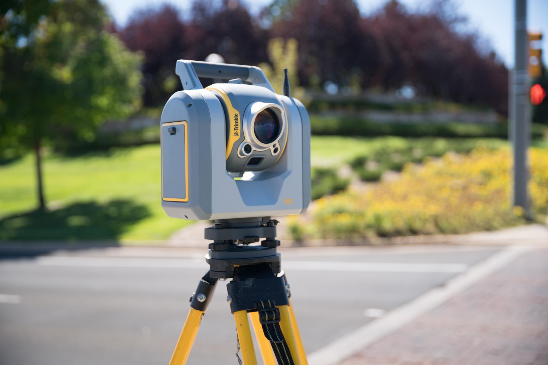 тахеометр Trimble SX10