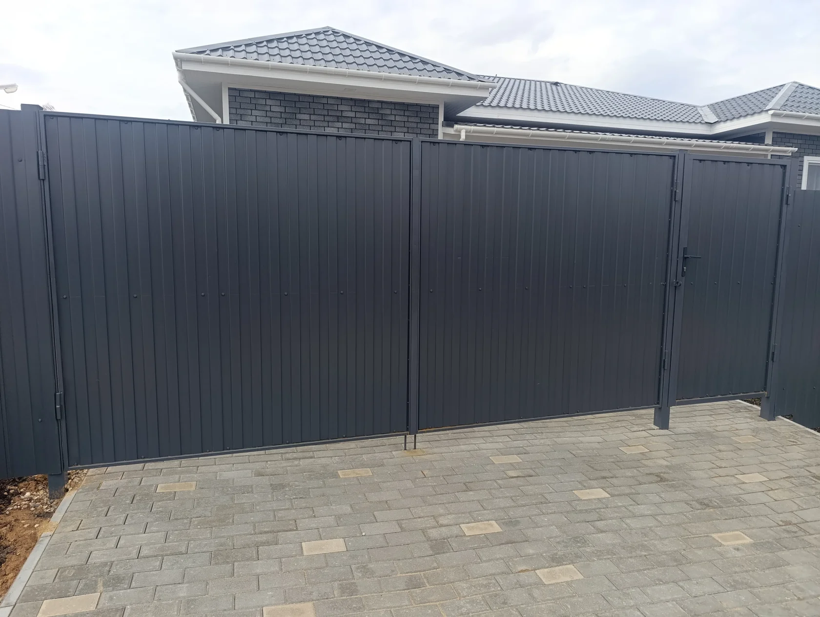 Распашные ворота