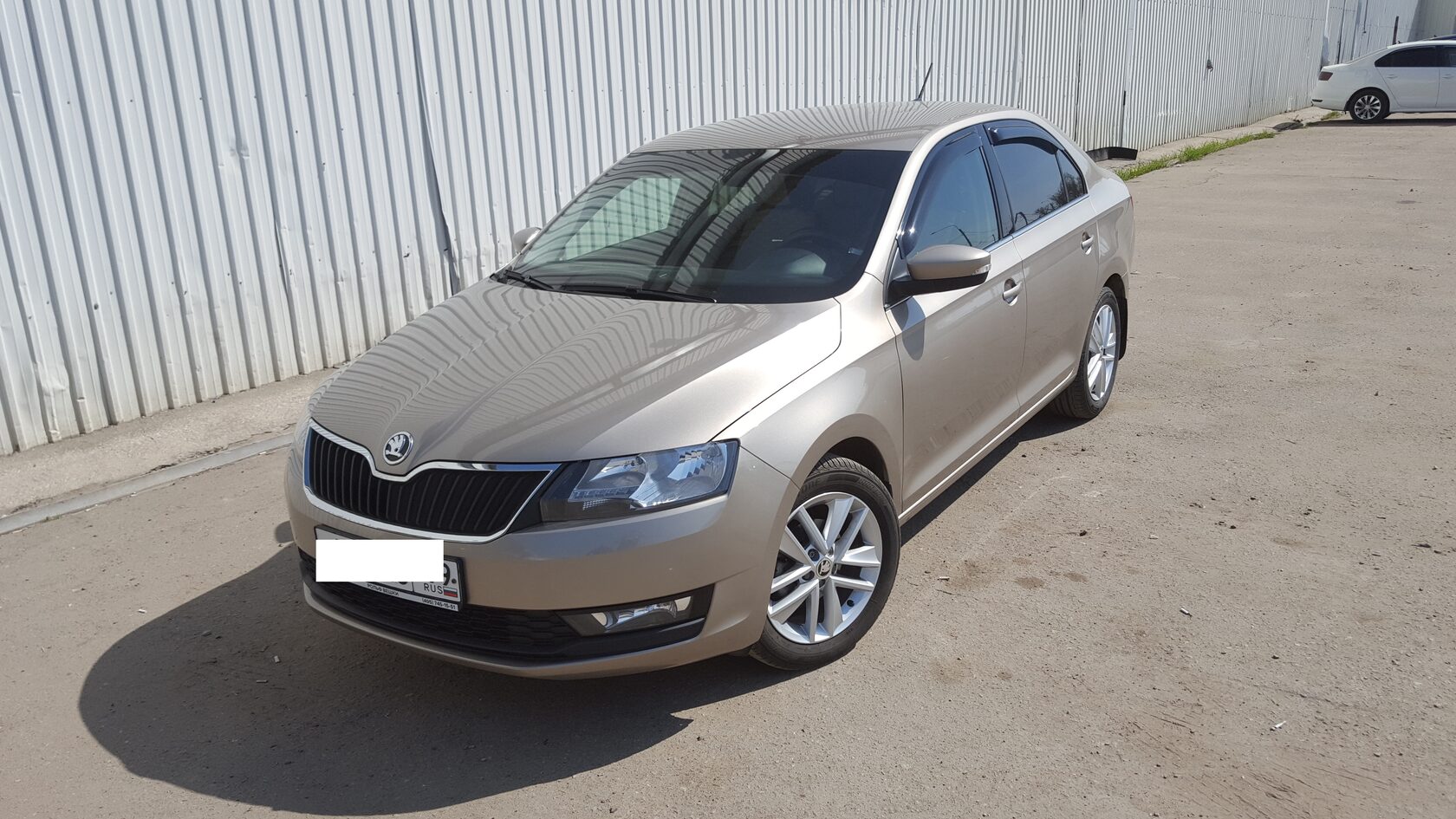 Skoda Rapid автозвук