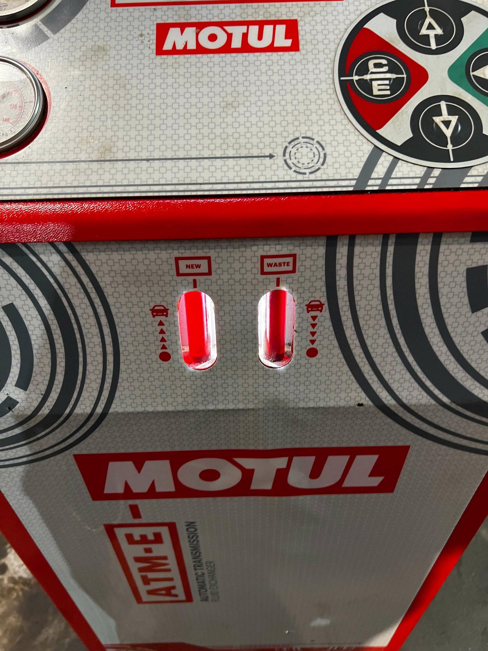 Процесс аппаратного замещения масла в Exeed LX