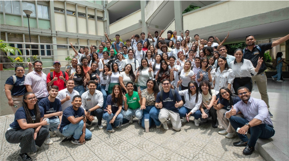 Lanzan escuela de liderazgo para jóvenes que buscan impactar desde sus comunidades