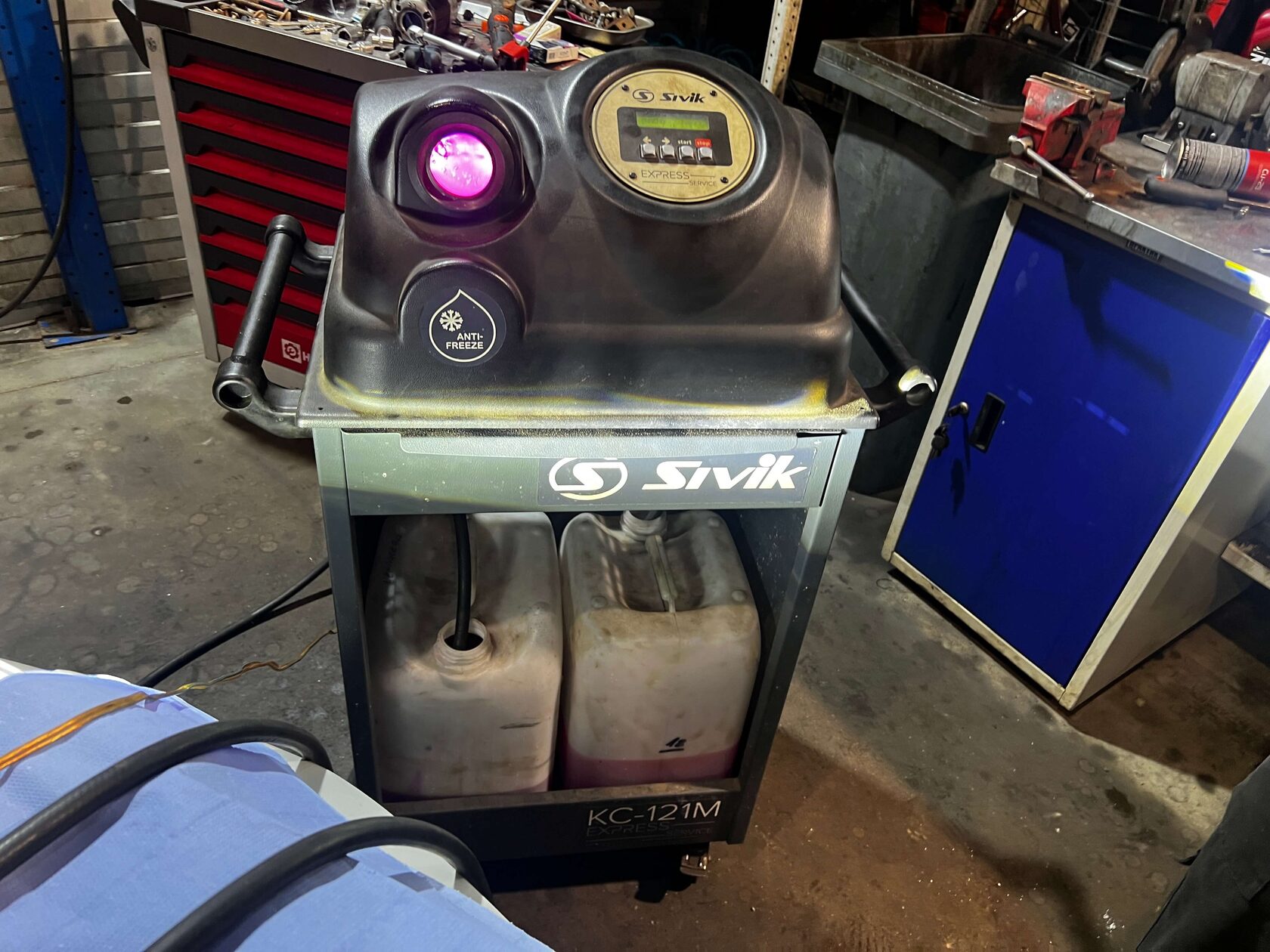 Контроль состояния антифриза рефрактометром