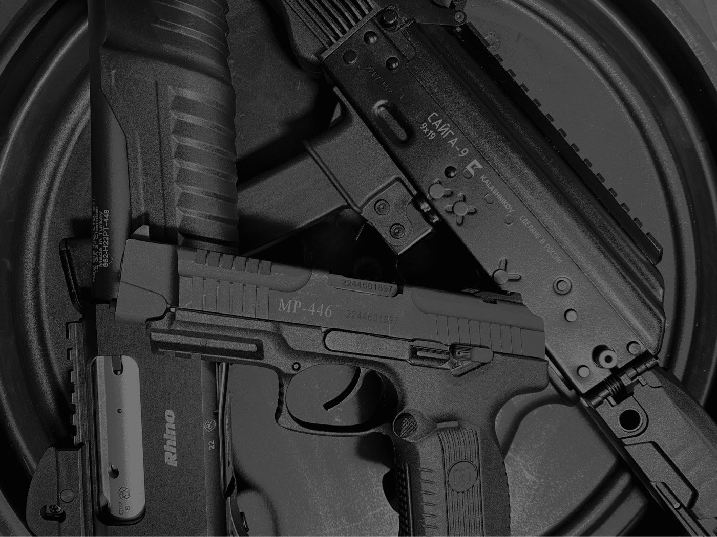 Пистолет МР-446, карабин Сайга-9 и ружьё Rec Arms Rhino