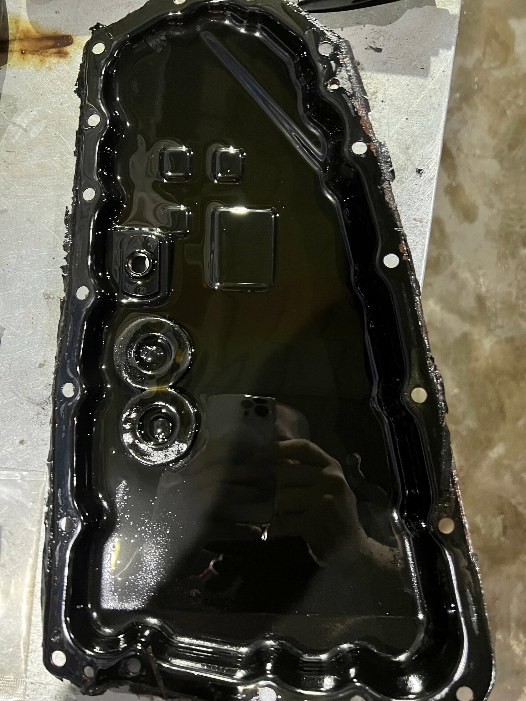 Магниты в поддоне вариатора Mitsubishi