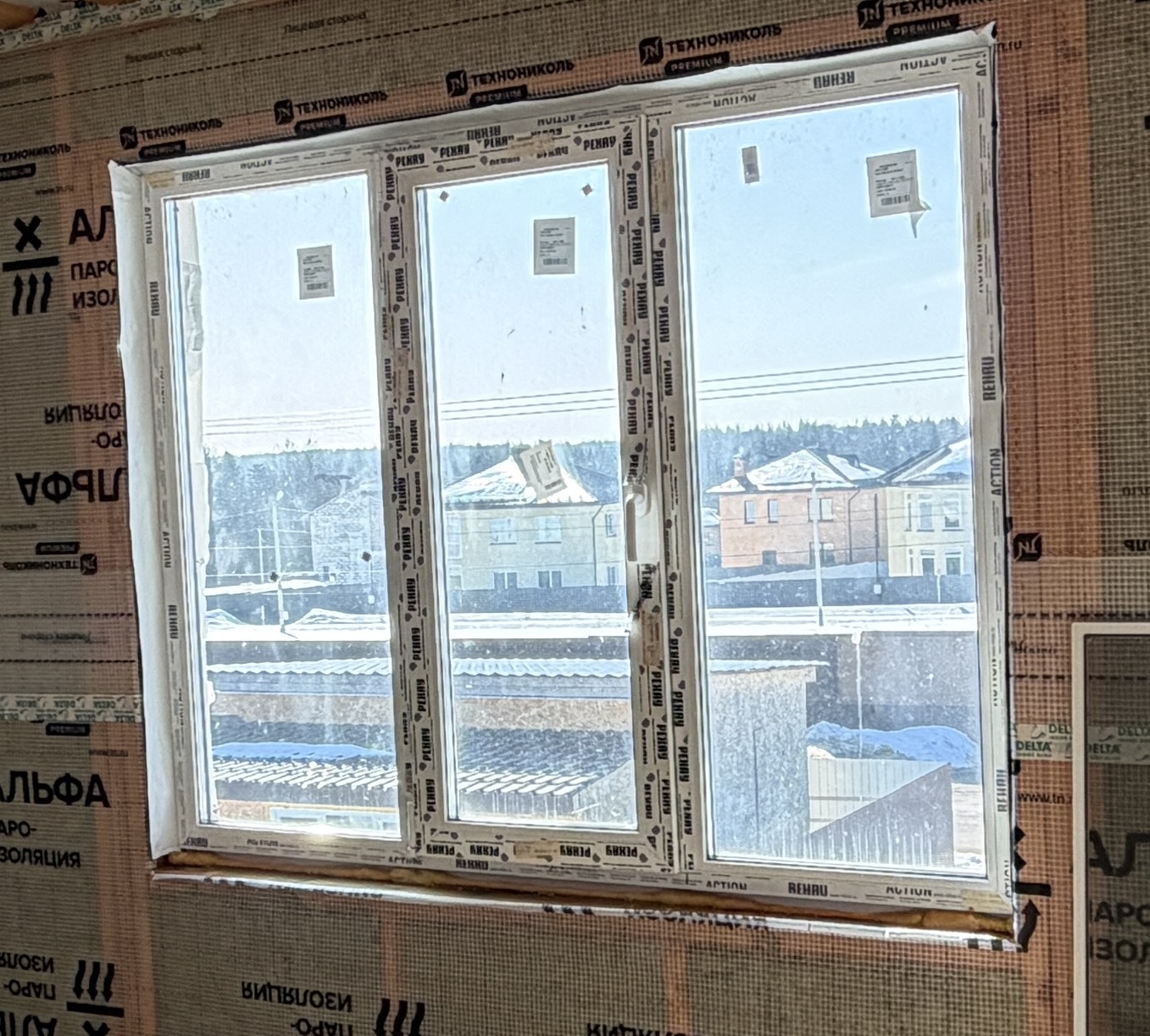 Окна Rehau