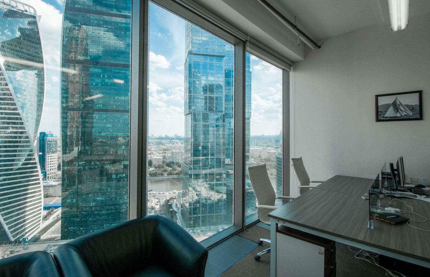 Живу на 20 этаже. Офис в Москоу Сити. Москоу Сити апартаменты вид из окна. Вид с Москоу Сити с окна. Вид из Москоу Сити из окна.