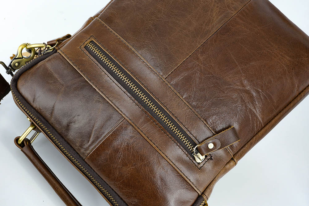 Мужские кожаные сумки, портфели, барсетки с ремнём через плечо