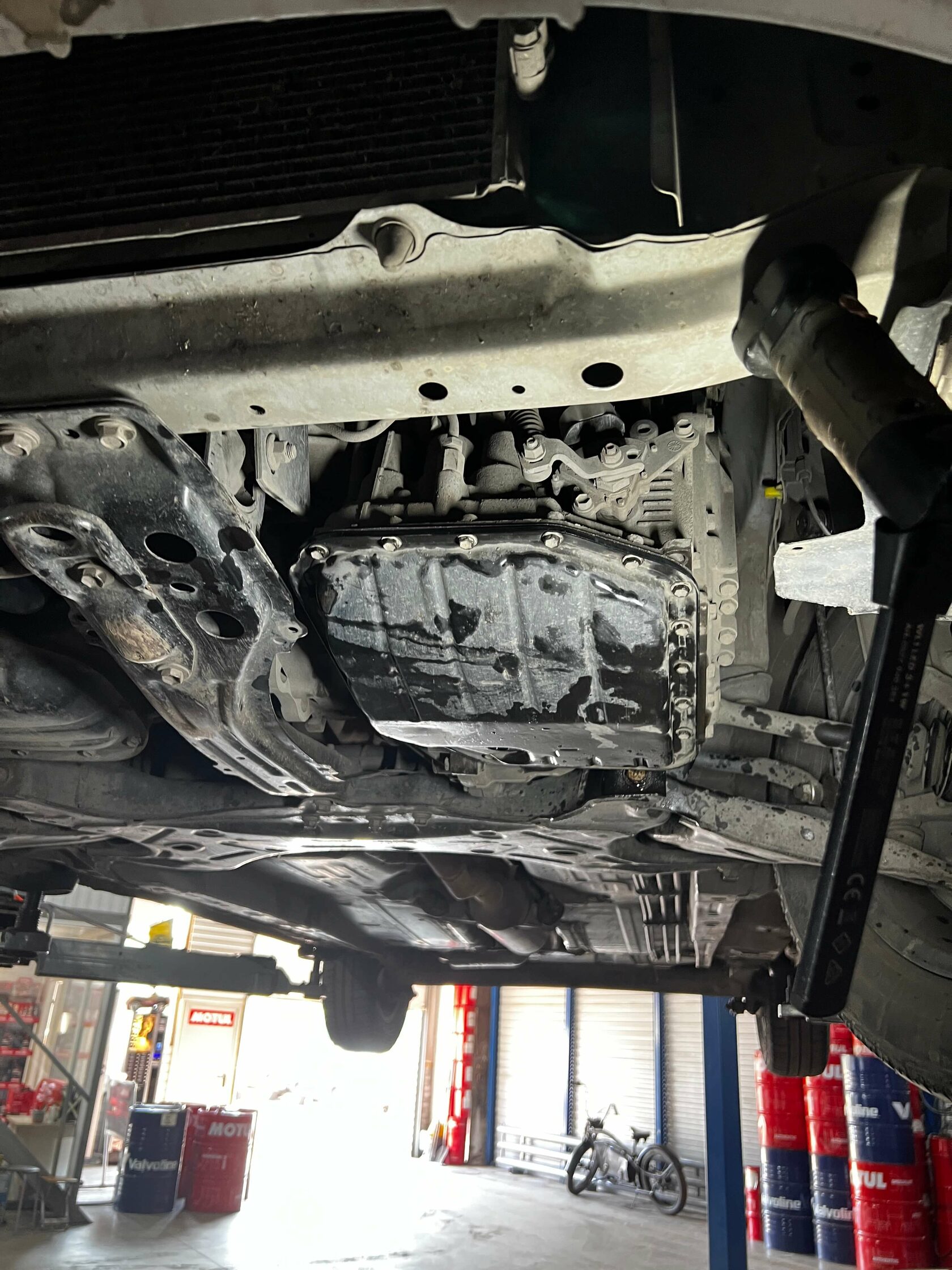 Установка поддона на АКПП