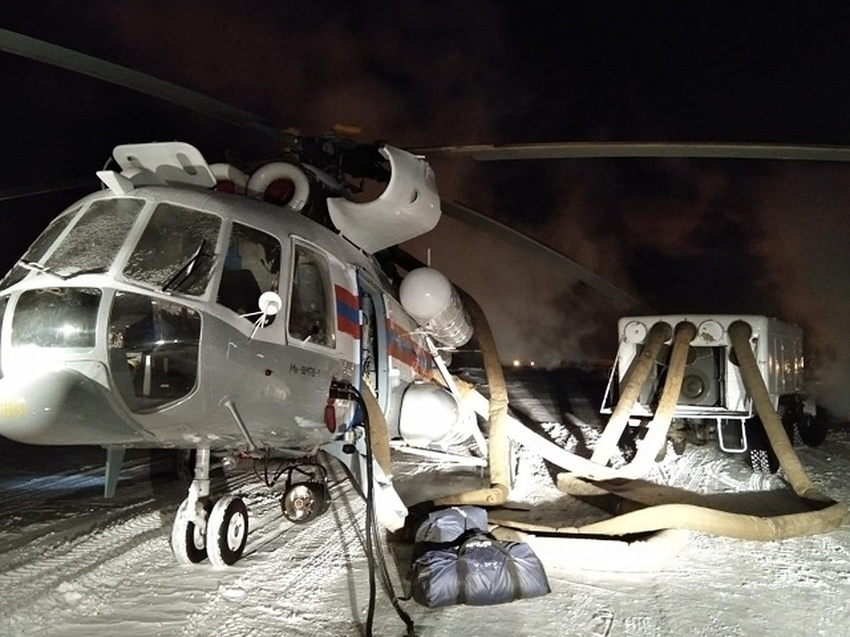 The Mi-8 helicopter flew to the area of the Shantar Islands to rescue the crew from the vessel