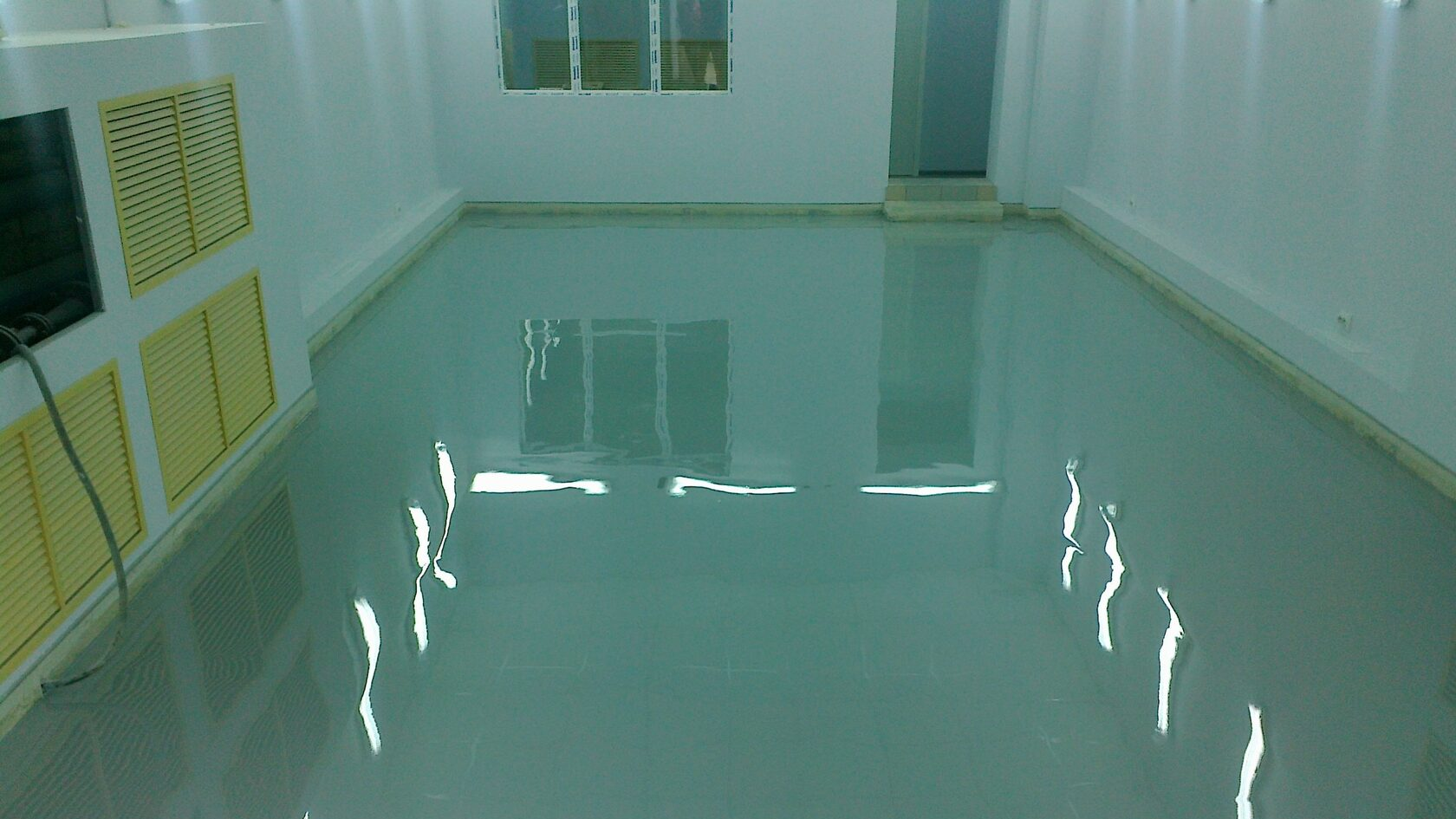 наливной пол для паркинга