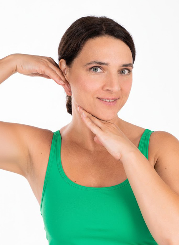 Четкий овал лица