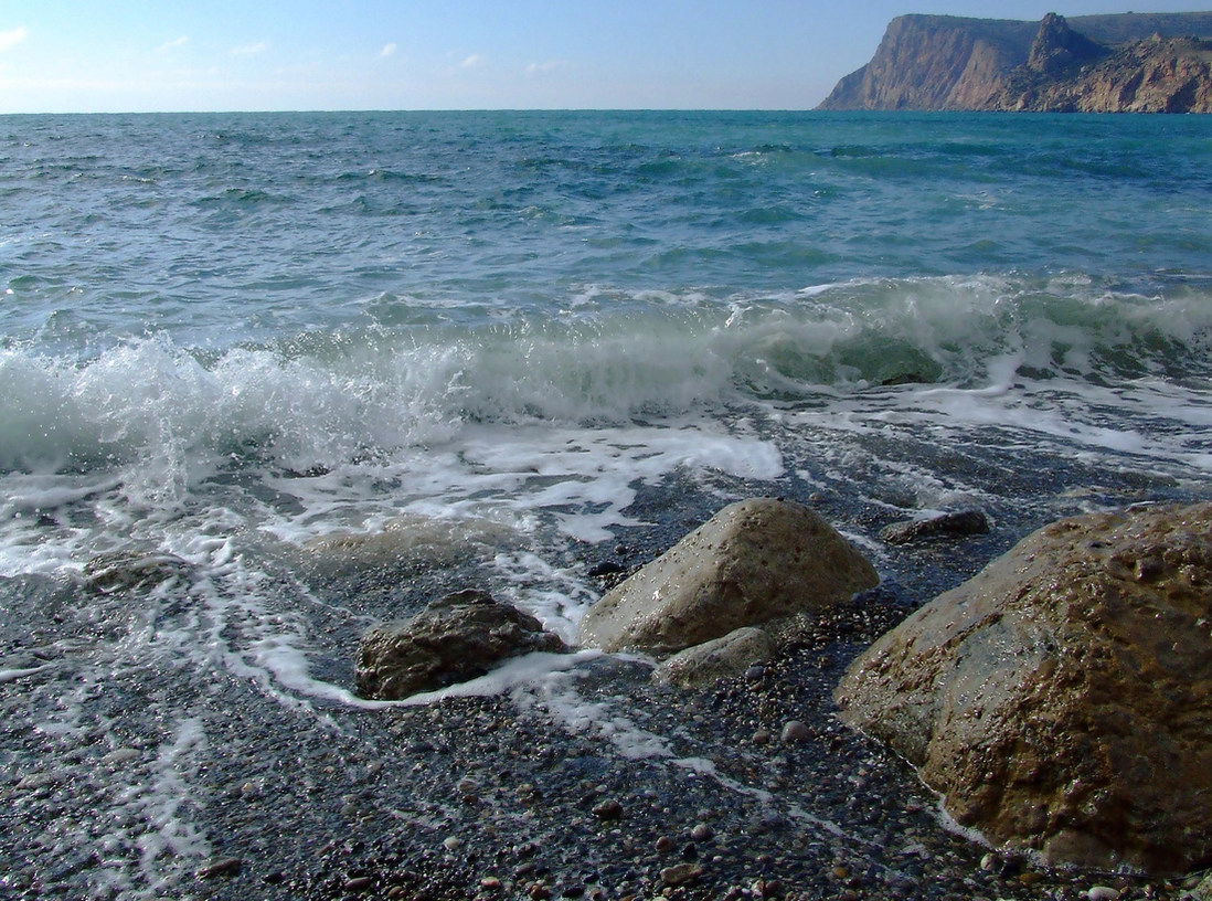 Берег черного моря Крым