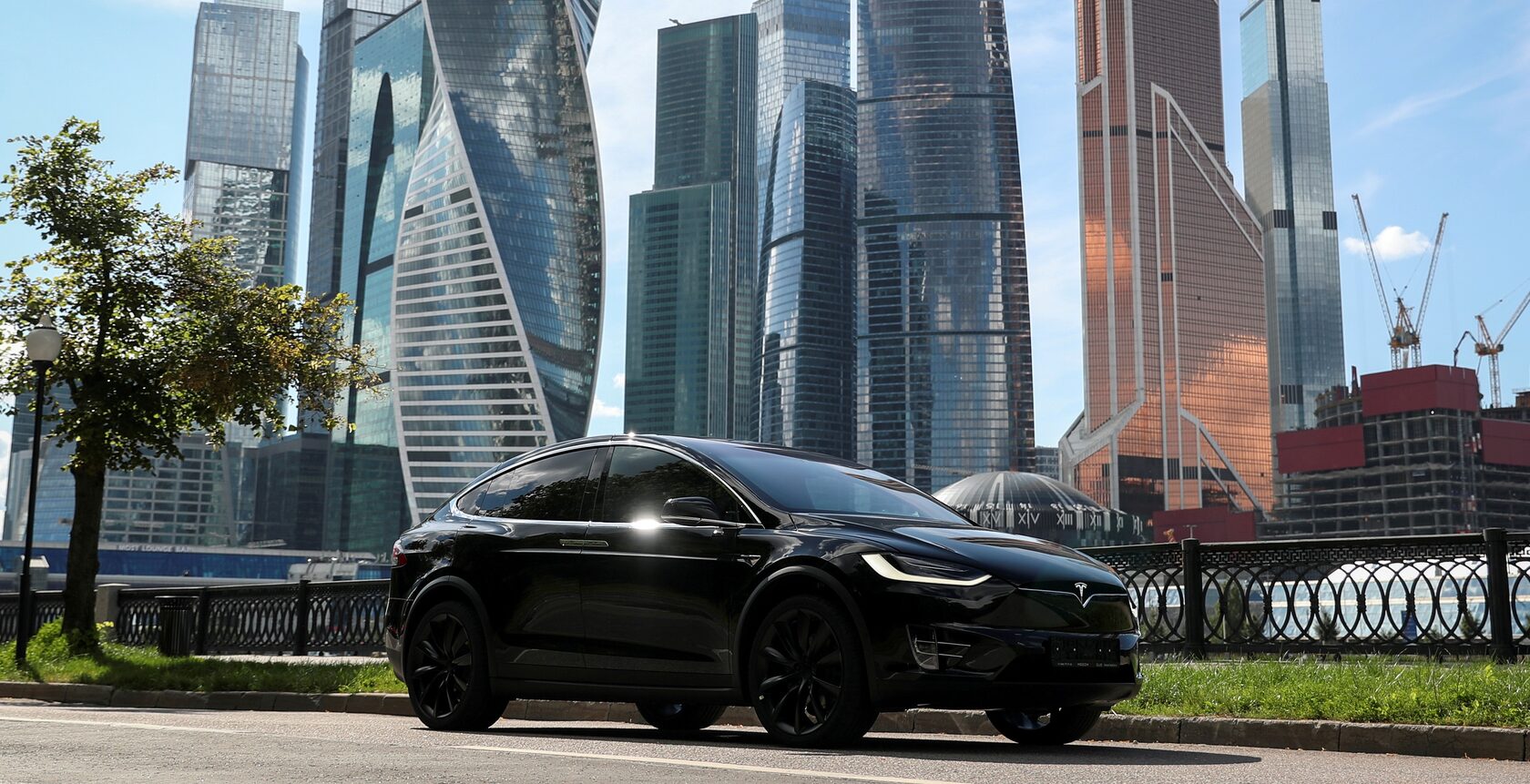 Аренда Tesla в Москве