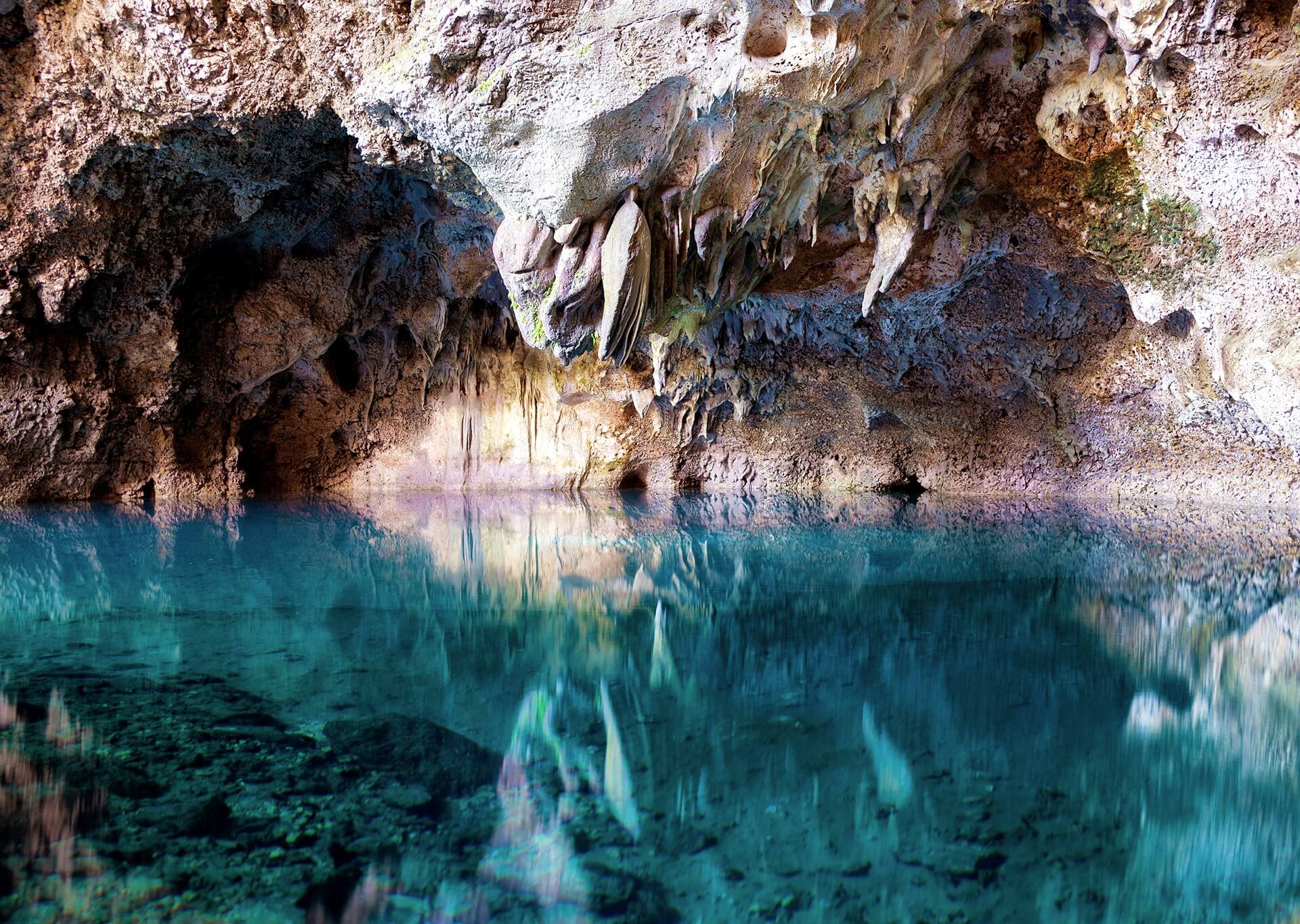 Пещеры Доминикан