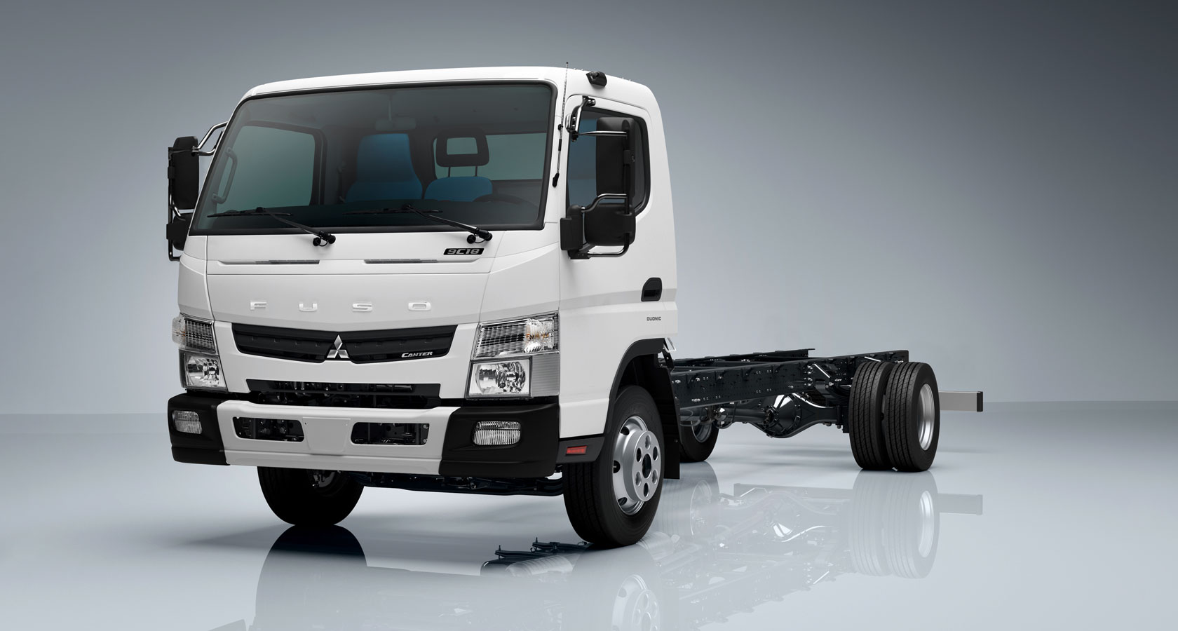 Фусо кантер. Mitsubishi Fuso Canter. Мицубиси Фусо Кантер. Грузовик Mitsubishi Fuso Canter. Грузовая машина Митсубиси Fuso Canter.