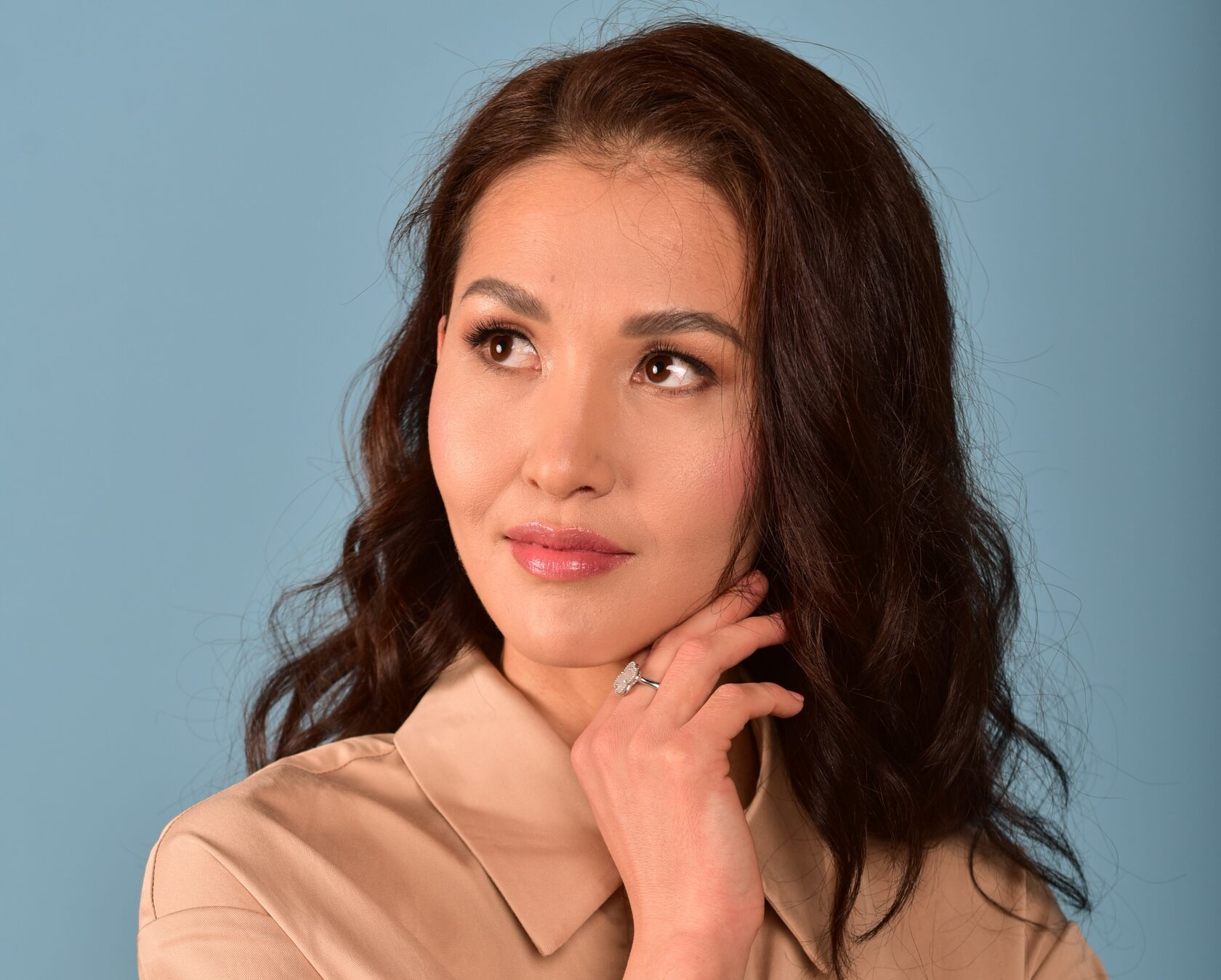 Альмира турсын фото. Альмира турсын национальность. Альмира национальность. Almira tursyn. Фото жумабаевой альмиры.