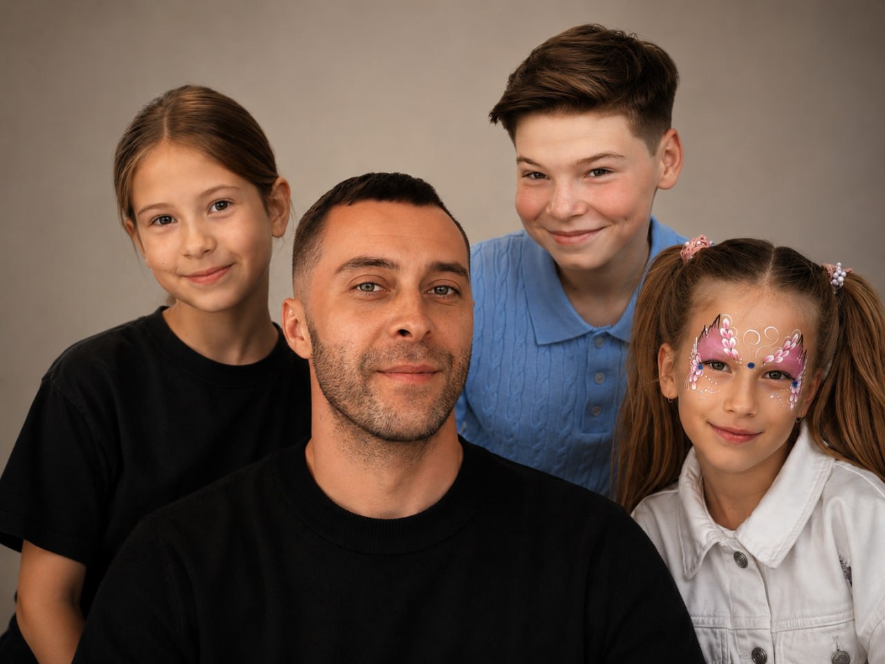 Ребёнок делает уроки