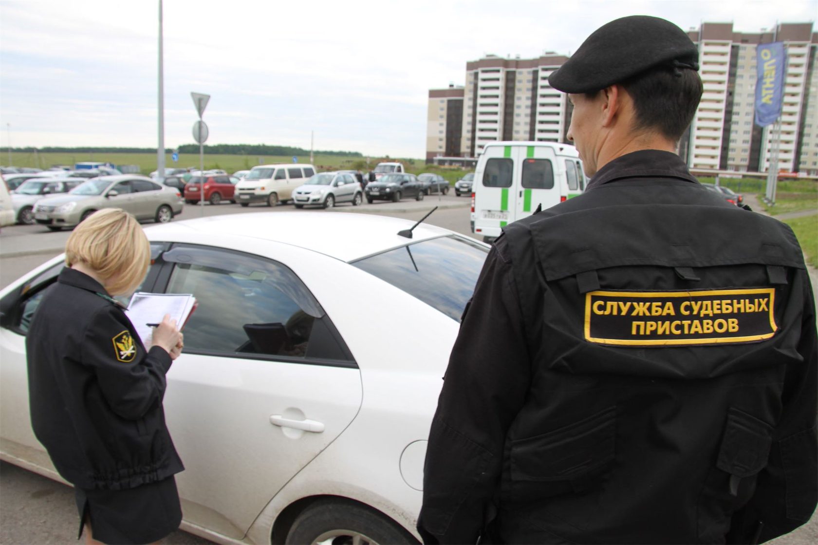 Как избежать наложения ареста на ваш автомобиль судебными приставами
