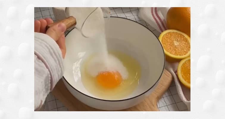 Приготовление апельсиновых оладий на кефире с маком: шаг 1