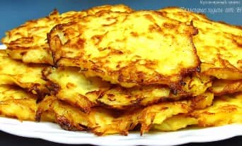 Приготовление капустных оладий из сырой капусты на сковороде: шаг 9