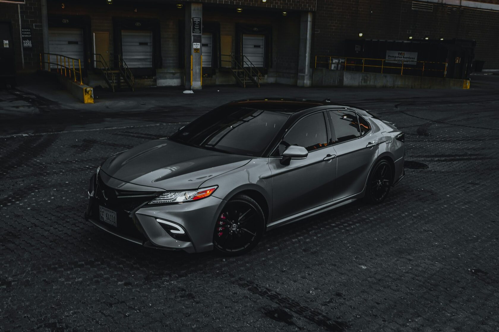 Toyota Camry 2023 из Японии — в пути