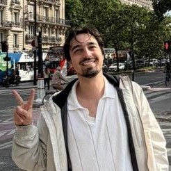 Аслан Субханкулов — коммерческий директор и партнер студии геймификации Prospect