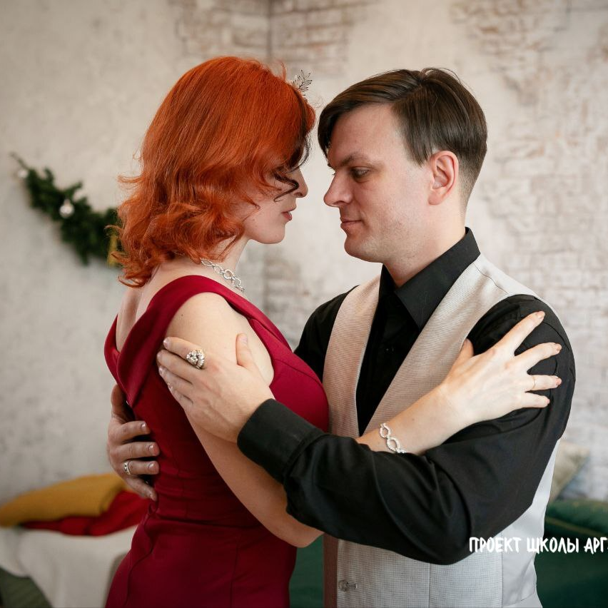 подарок на годовщину отношений парню