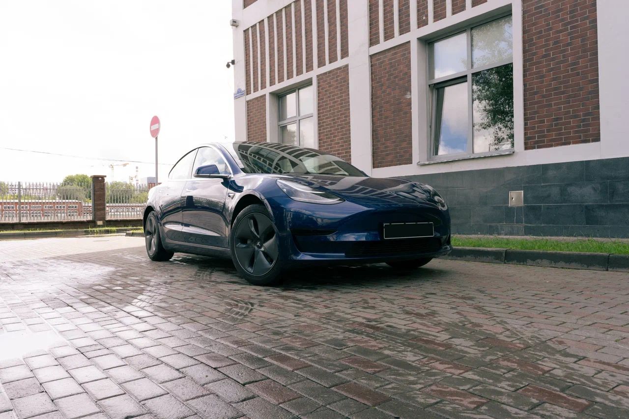 Аренда Tesla Model 3 в Москве без водителя - BestAuto