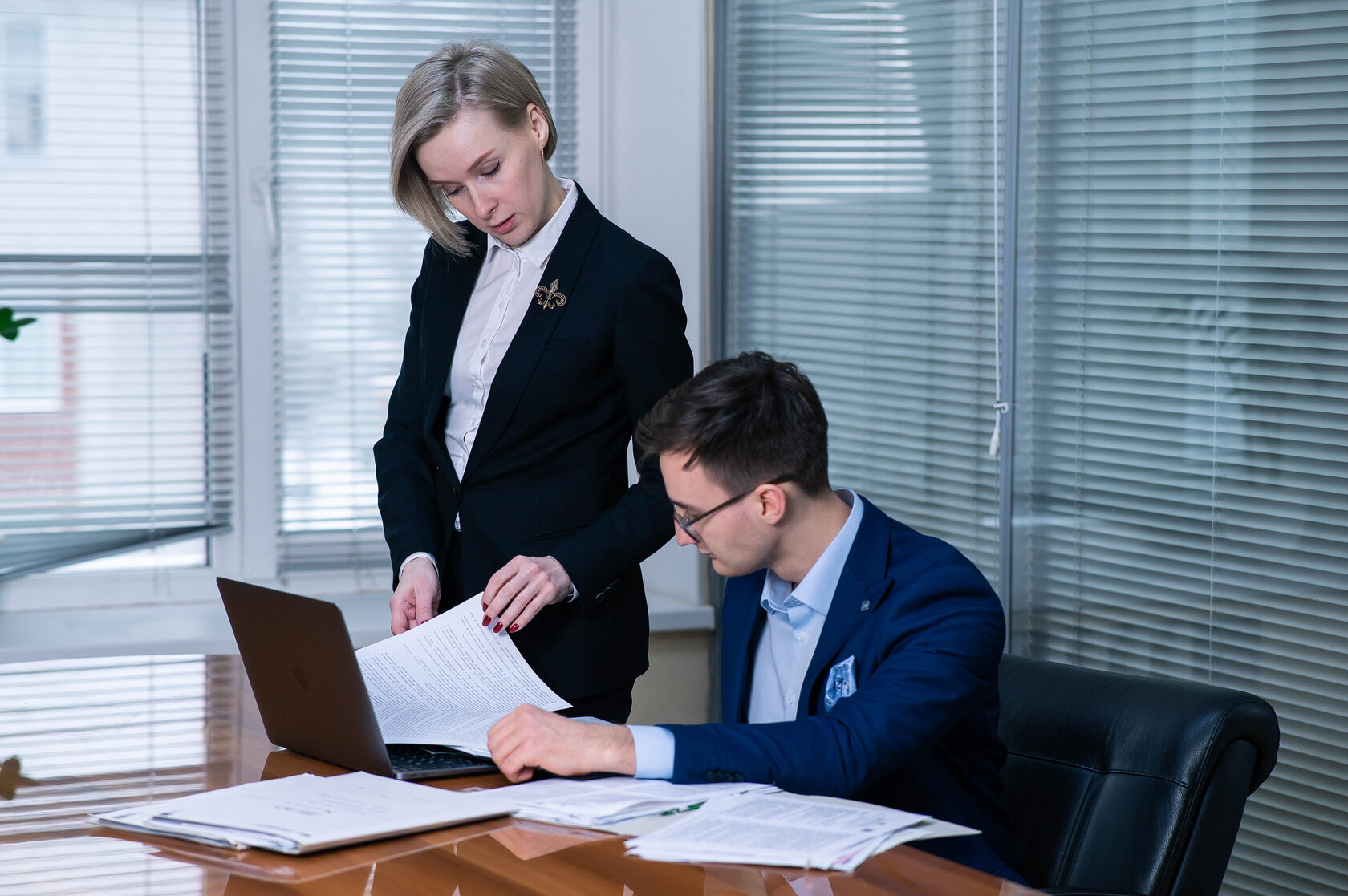 Консультации для юридических лиц от юристов “РОСТ ПРАВО”