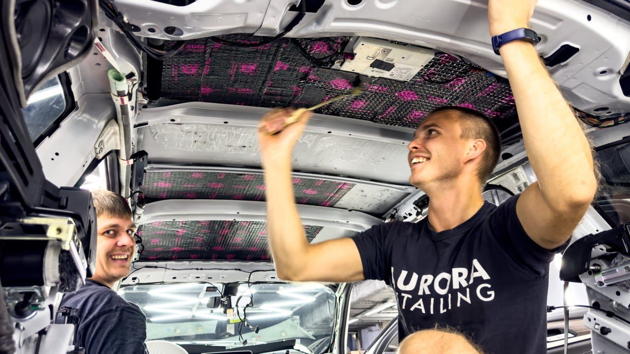 Шумоизоляция автомобиля БМВ в Аврора Детейлинг