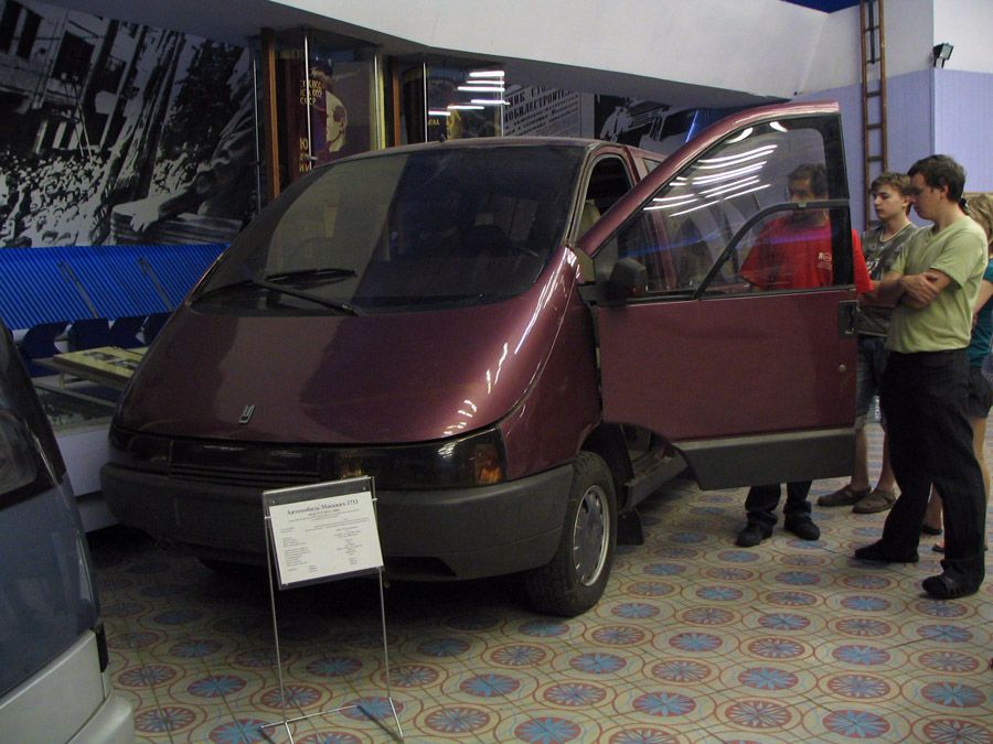 Москвич 3733 минивен