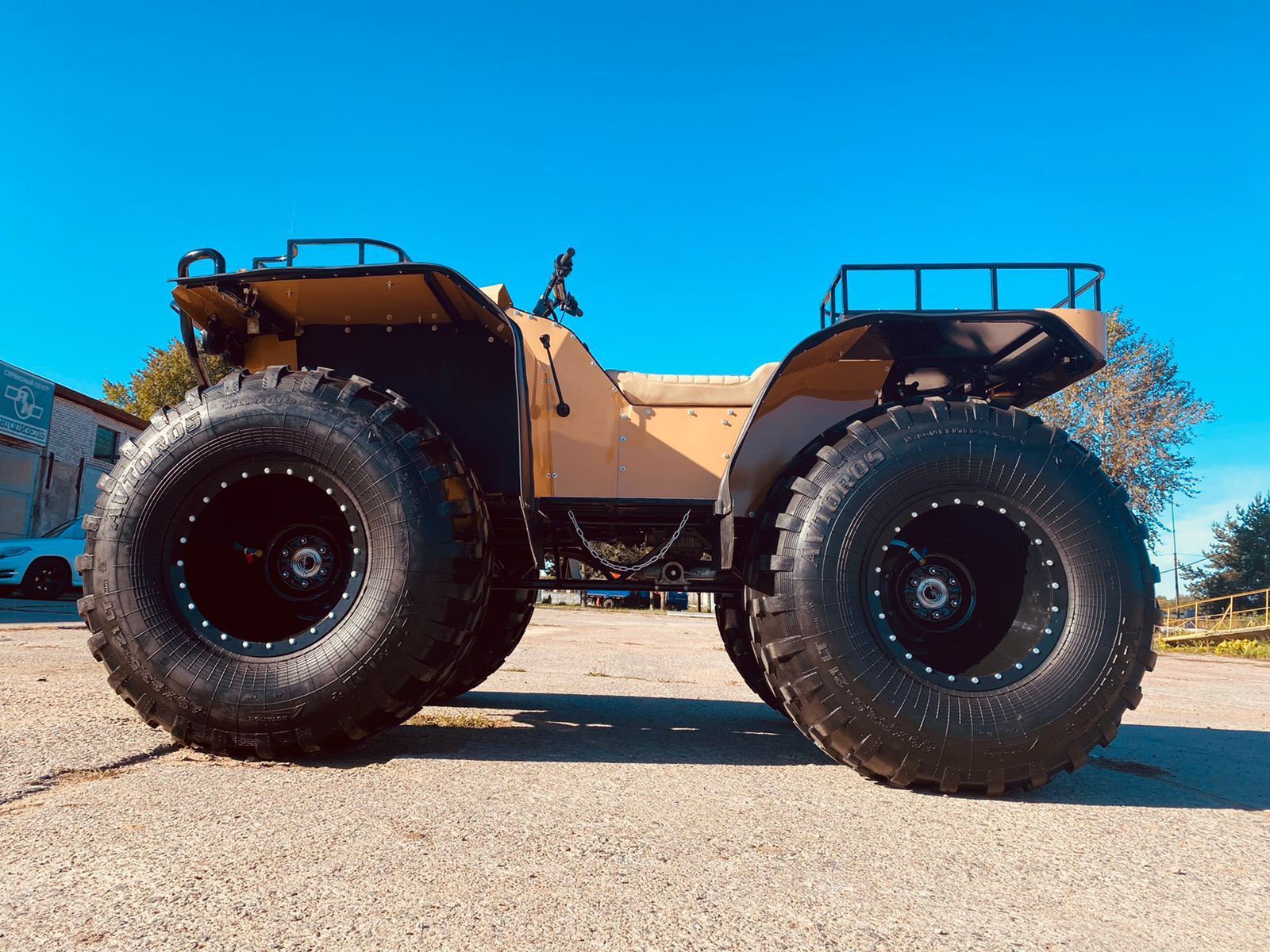 Вездеход сравнение. Вездеход сравнение. Вездеход авторос шаман 8x8. Вездеход сравнение. Вездеход болотоход шаман.