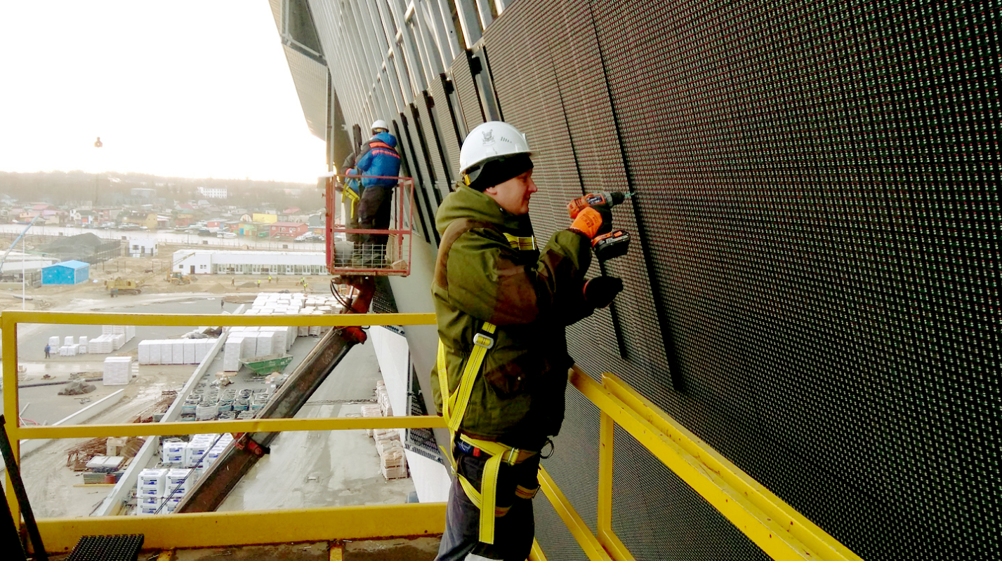 Отремонтируем москва. Монтаж медиафасада. Установка медиафасадов. Изготовление медиафасада. Последнее в медиафасадах.