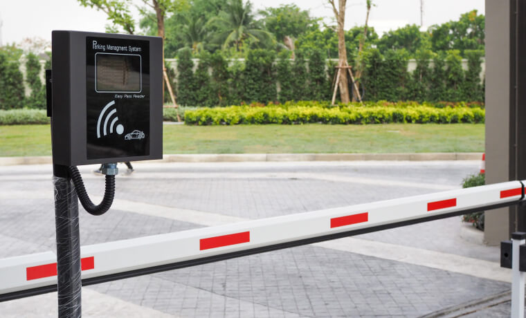 Системы безопасности, умный шлагбаум