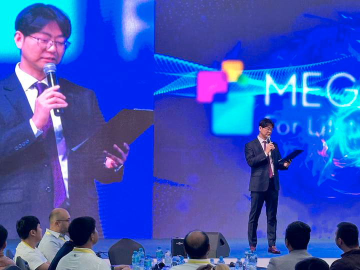 Вступительное слово исполнительного директора фирмы MegaGen Implant господина Wonsuk Choi