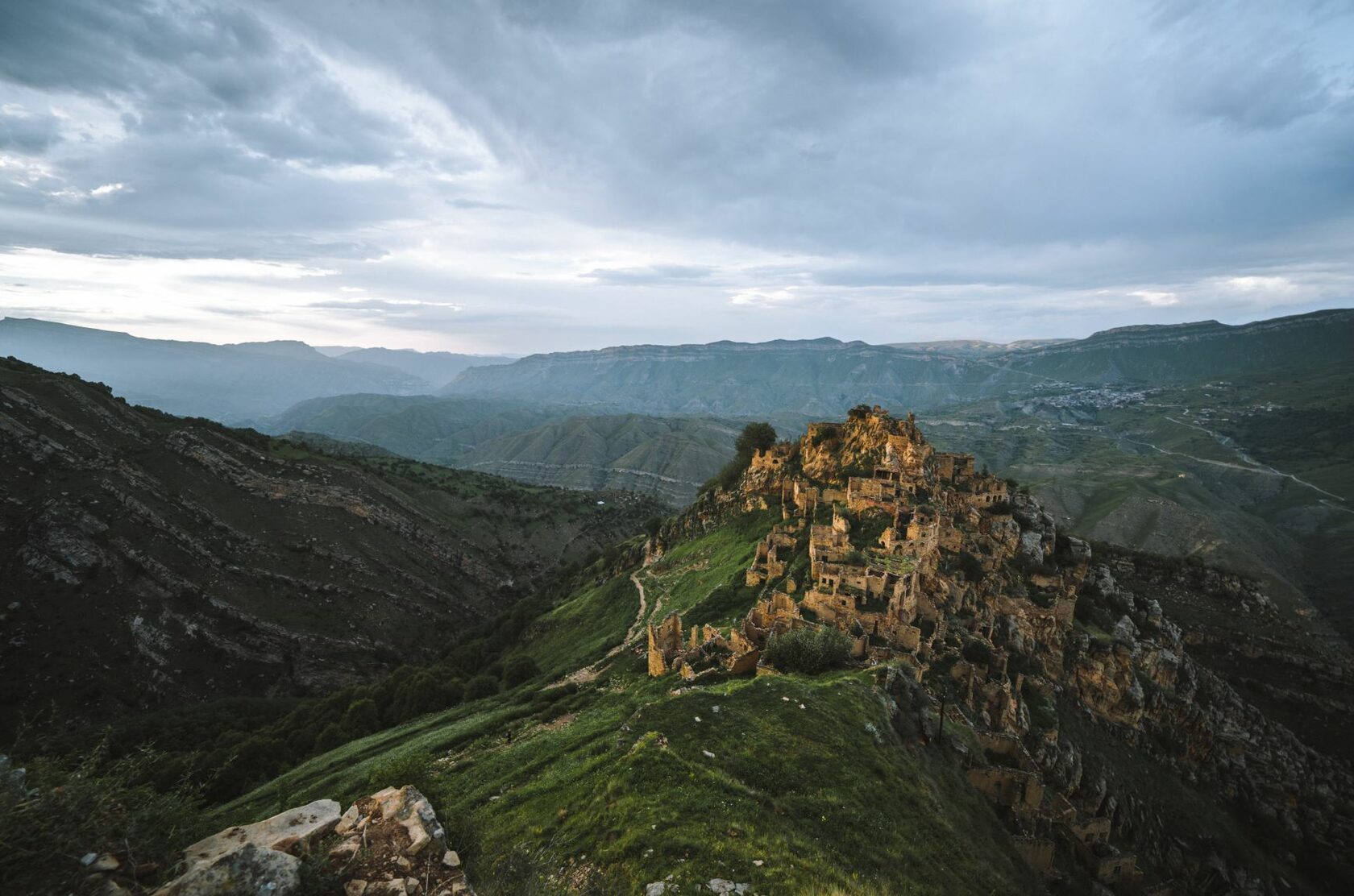 Горы Махачкалы Гамсутль