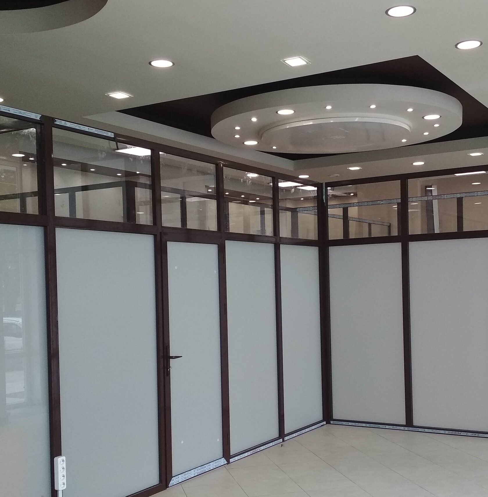 Алюминиевые Перегородки, Алюминиевые Перегородки Купить, Изготовление Алюминиевых Перегородок, Алюминиевые Офисные Перегородки, Алюминиевые Стеклянные Перегородки, Раздвижные Алюминиевые Перегородки, Межкомнатные Перегородки Алюминиевые