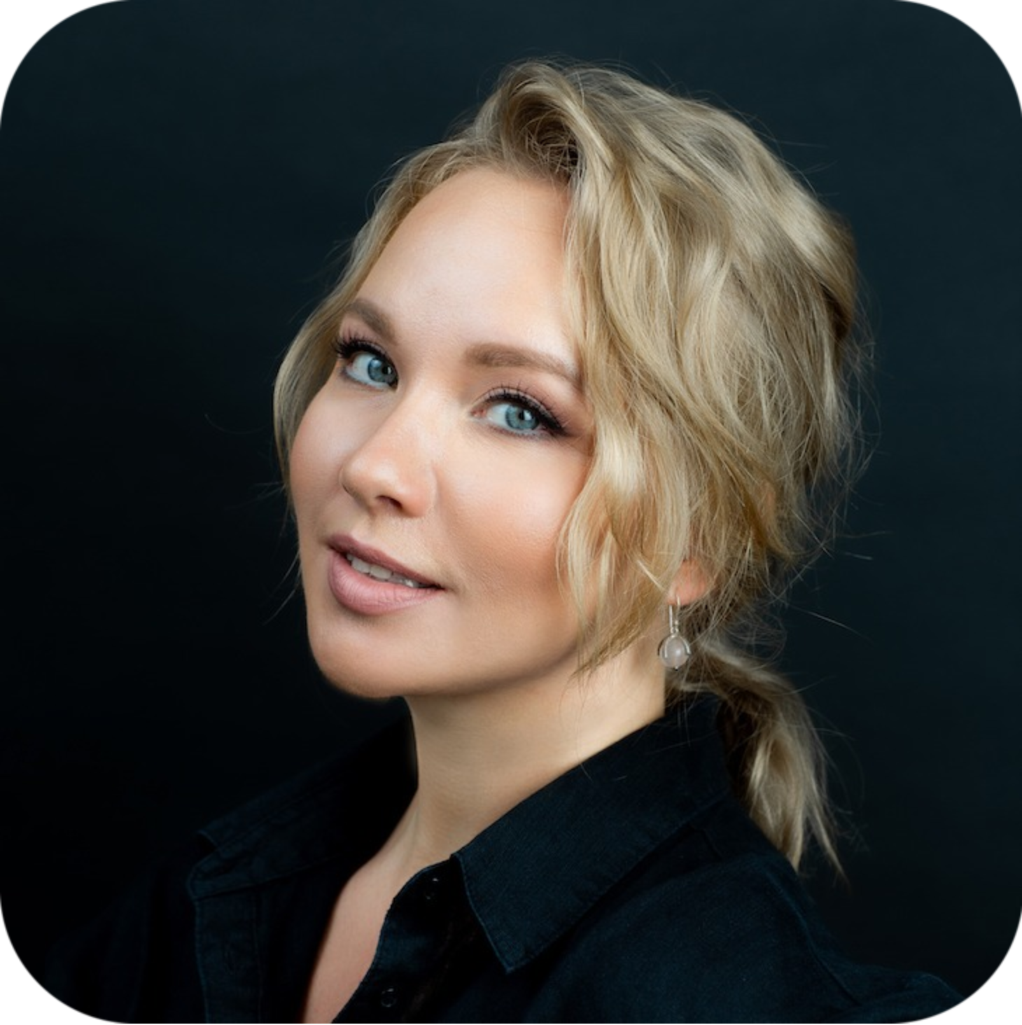 Анна Русакова