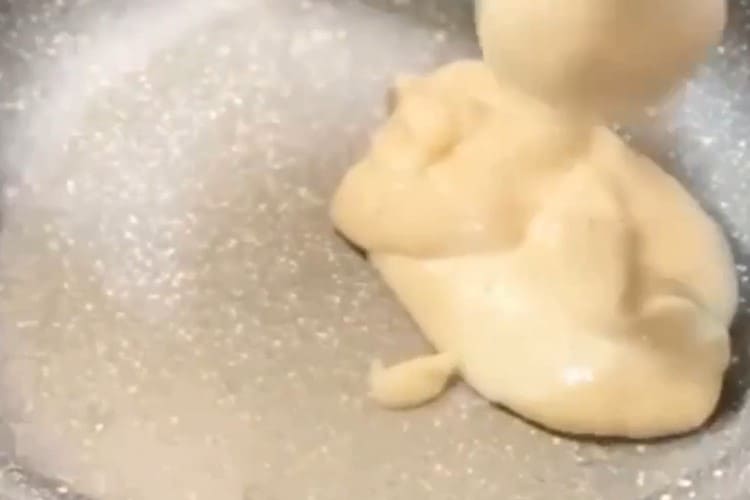 Приготовление бананового латте в домашних условиях: шаг 3