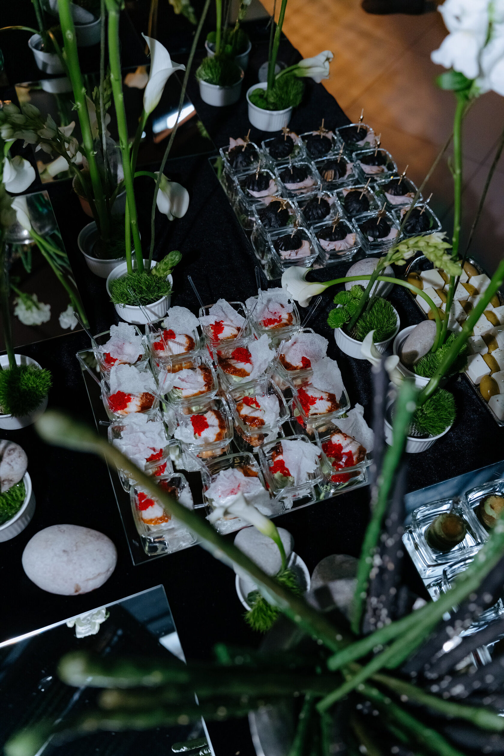 Авторская сервировка открытие Гардиан — выездной кейтеринг Smile Event