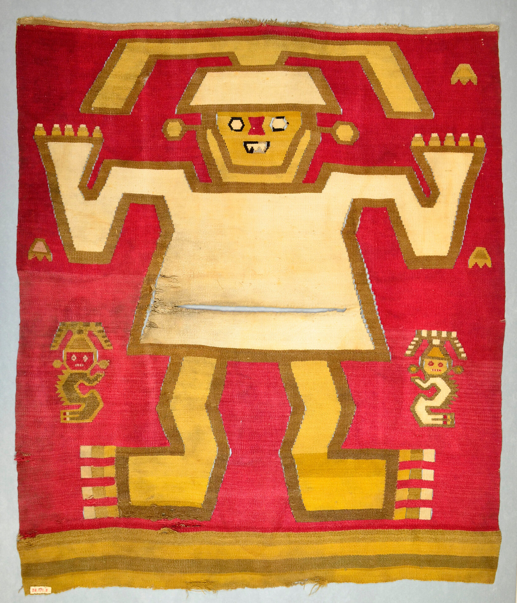 Ткань, Перу, культура Чиму, 12-15 вв. н.э. Коллекция The Metropolitan Museum of Art.