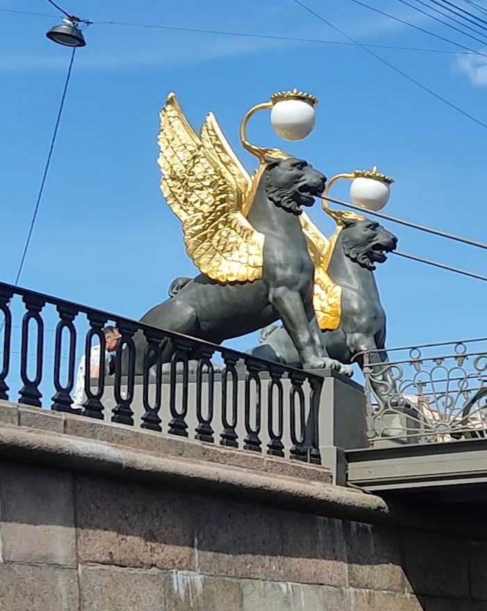 Прогулки на катере Петербург