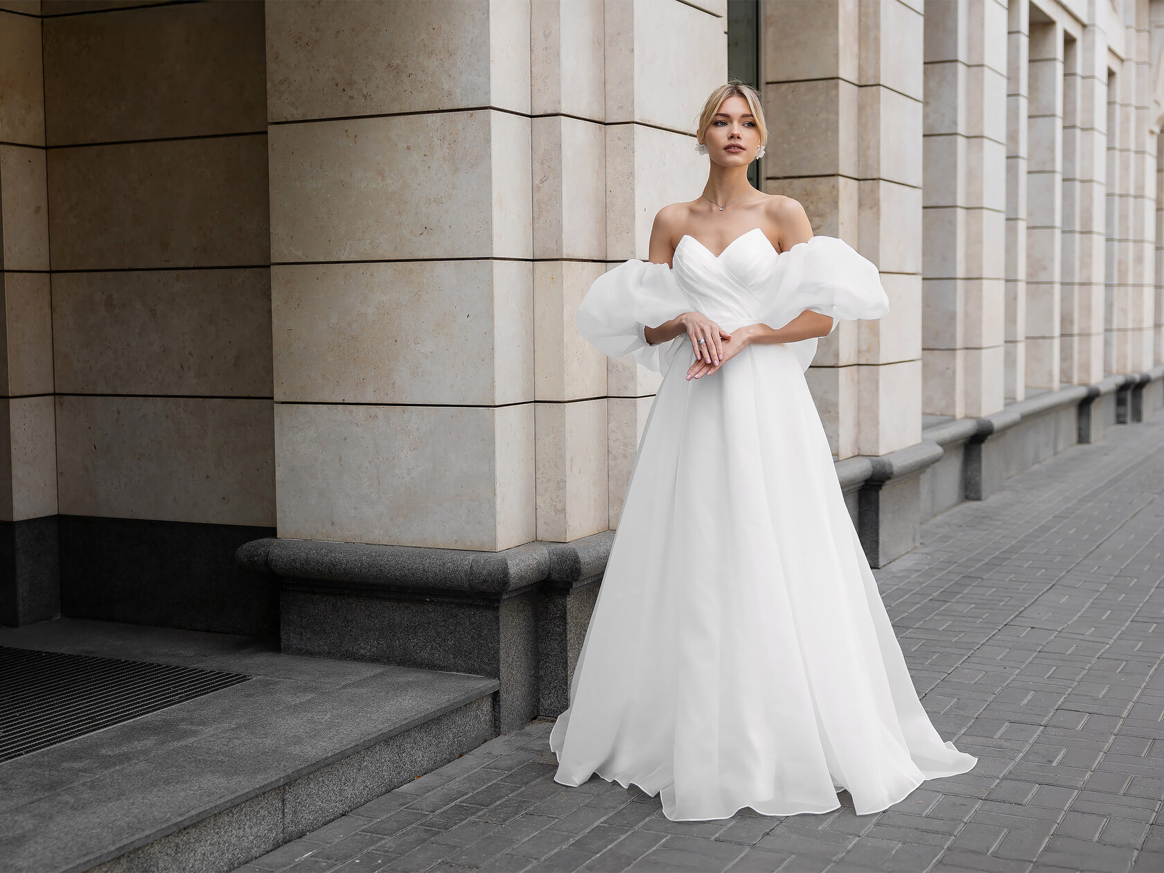 Свадебное платье воздушное со съемными рукавами