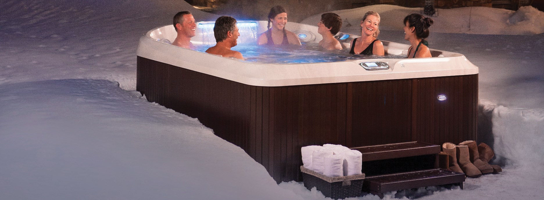 Ванна с подогревом. Jacuzzi j-475. Berta Spa Village джакузи. Джакузи уличные с подогревом. Подогрев бассейна.