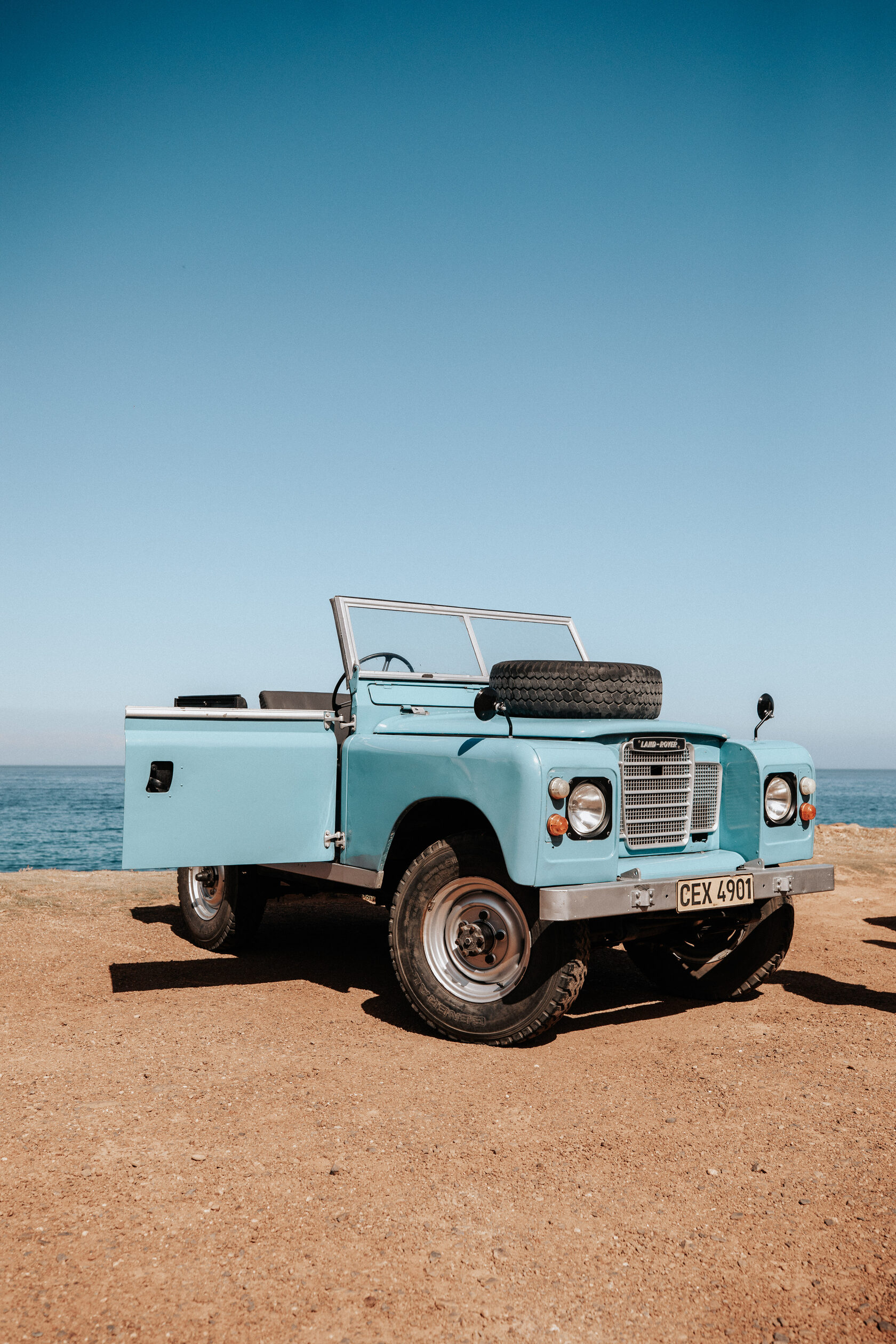 Retro Land Rover