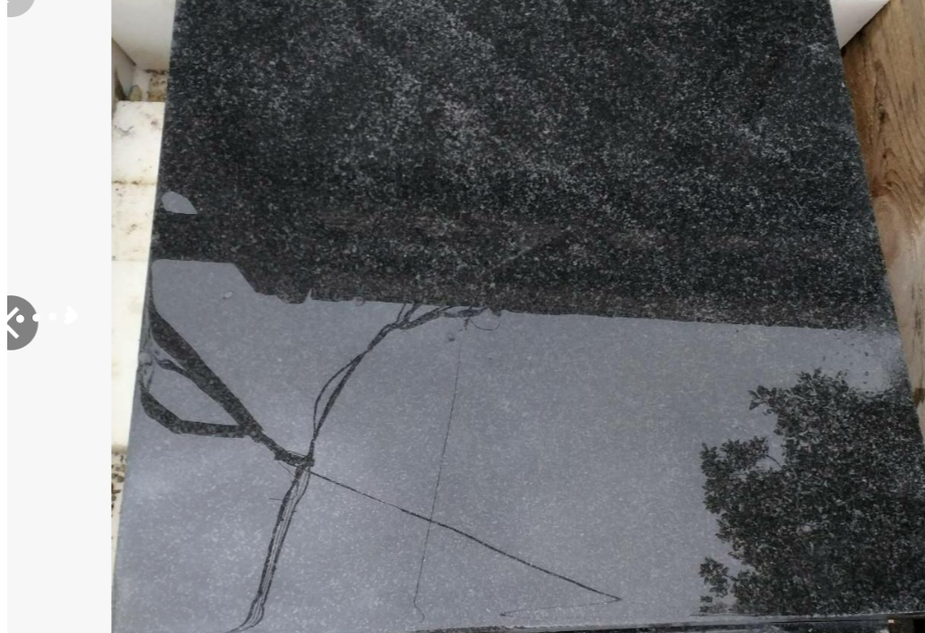 Текстура черного гранита Black time крупным планом