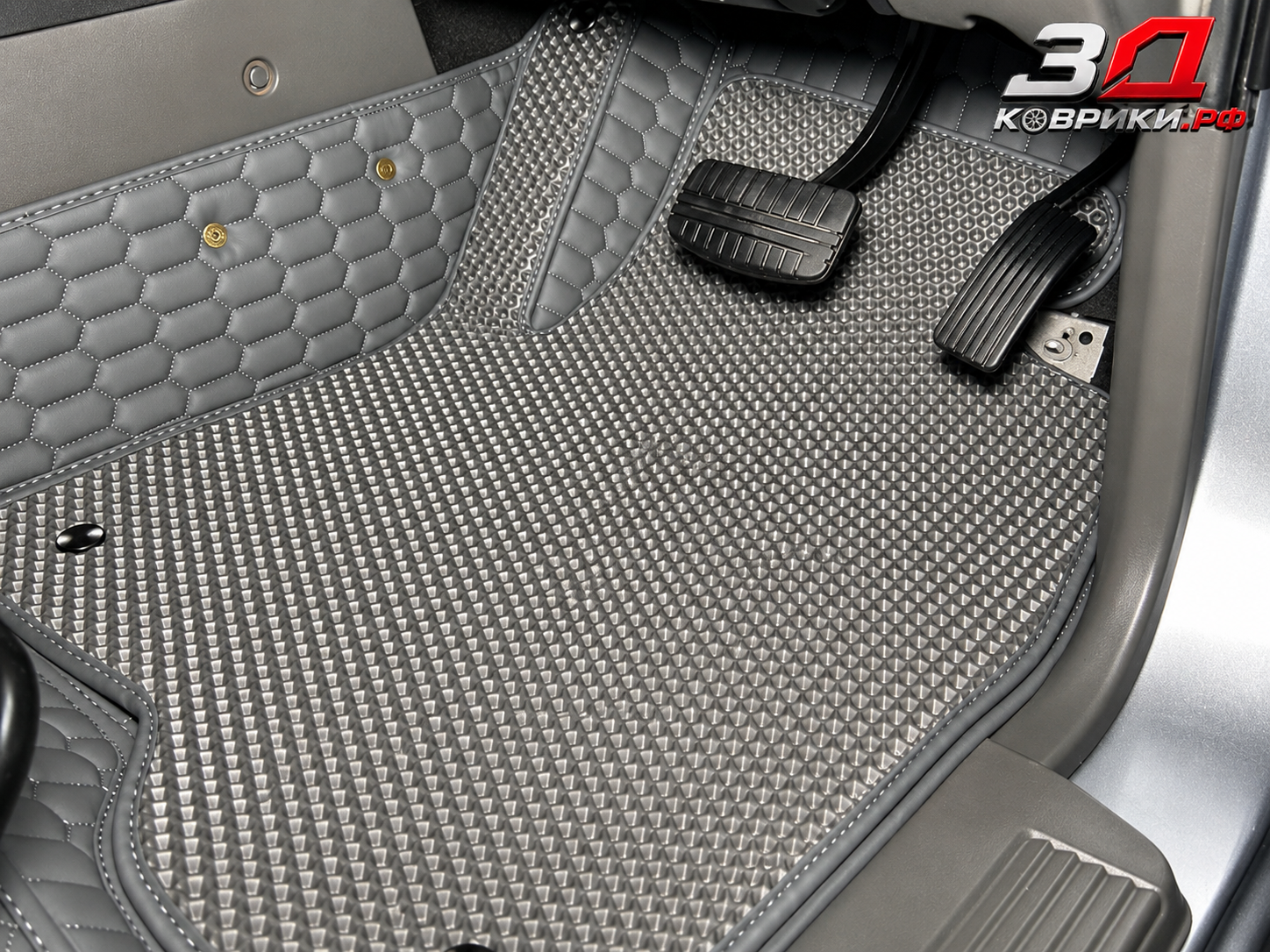 3D коврики Mitsubishi Pajero — фото готовой работы 1